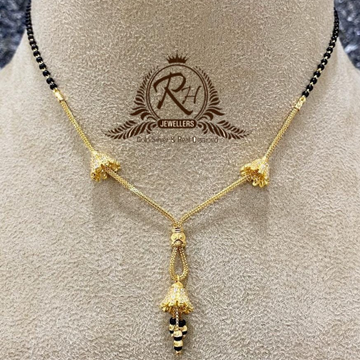 22 carat gold traditional ladies mangansutra RH-MS...